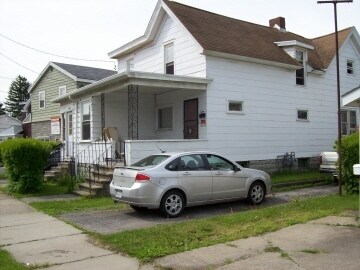 Foto principal - 124 S Bellinger St