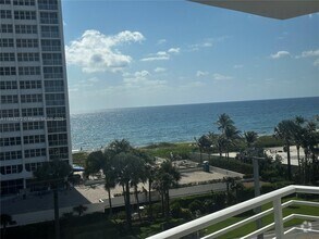 Building Photo - 2851 S Ocean Blvd
