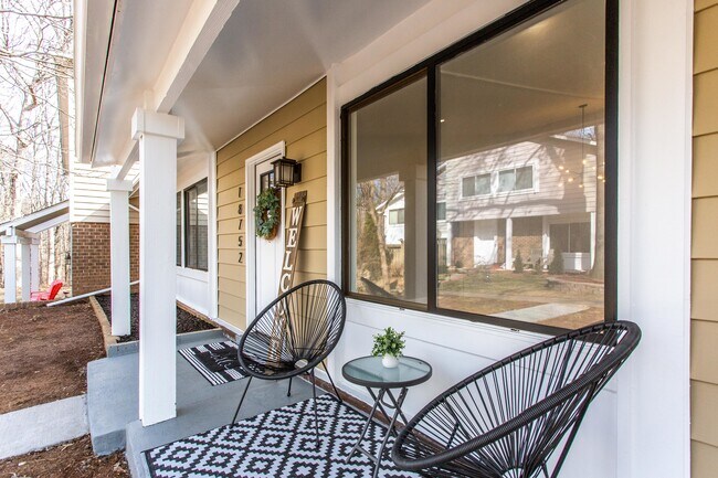 Foto del edificio - 18752 Curry Powder Ln