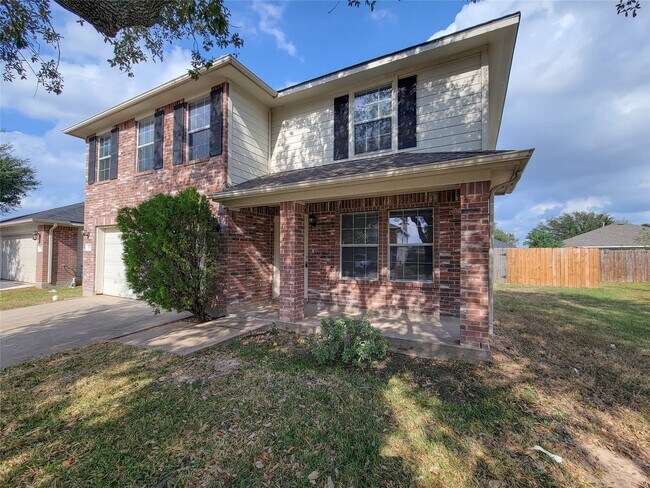 Building Photo - 19718 Byron Meadows Dr