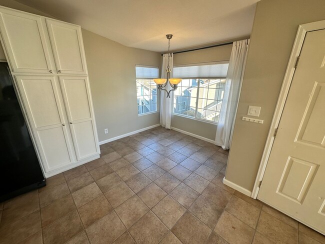 Building Photo - Canyon Ranch Beautiful 3 Bedroom Condo (Av...