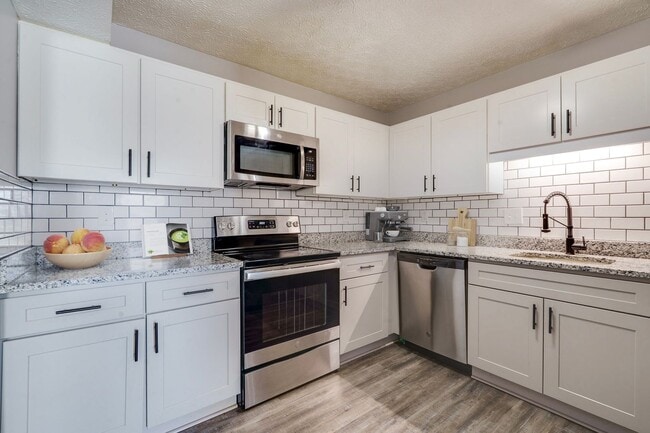 Interior Photo - Augusta Square