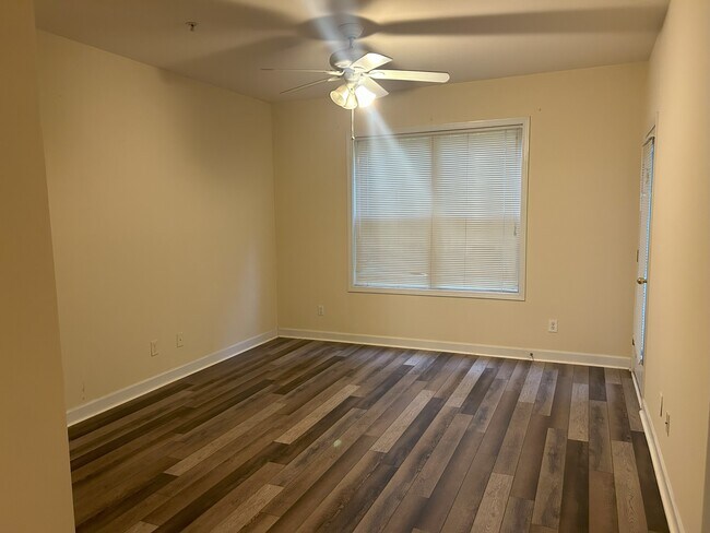 Building Photo - 742 Indica Ct