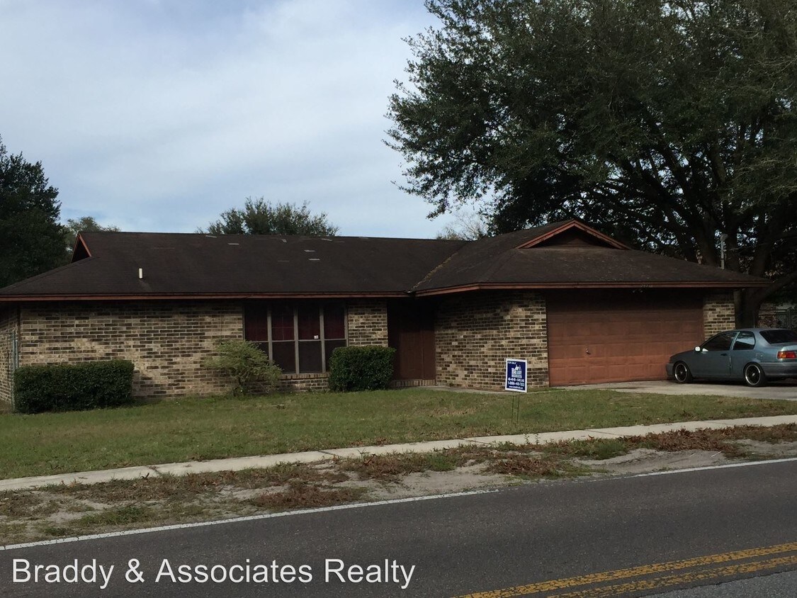 Foto principal - 4 br, 2 bath House - 7839 118th St.