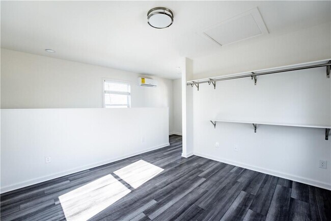 Foto del edificio - 1357 Finley St NE