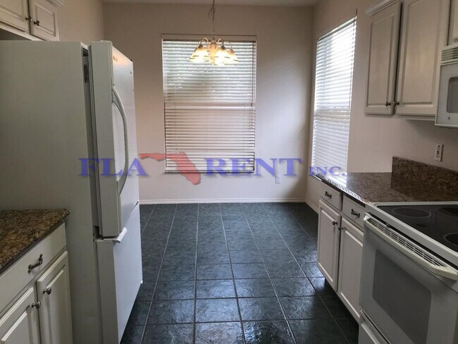 Building Photo - **3/2/2 in Winter Springs gated community**