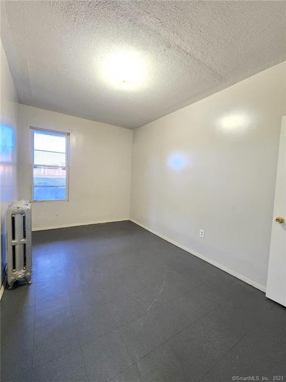 Building Photo - 267-271-271 Wethersfield Ave
