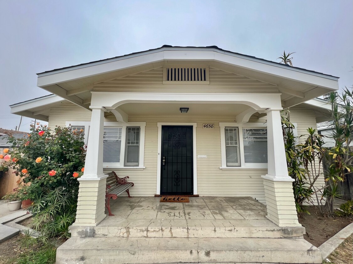 Foto principal - 4658 32nd St