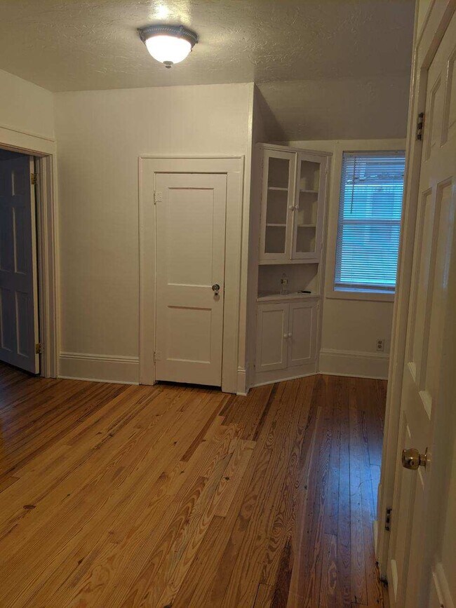 245 Tucker St, Safety Harbor, FL 34695 Townhome Rentals in Safety