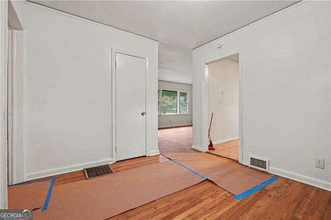 Foto del edificio - 2939 Belvedere Ln