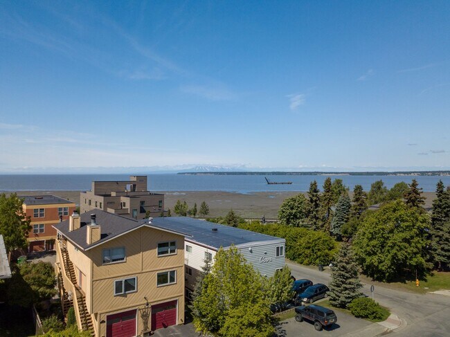 Foto del edificio - 617 N St