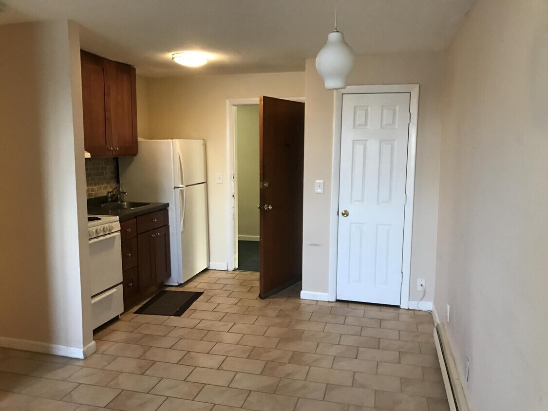 723 Bennington St Unit 304, Boston, MA 02128 Condo for Rent in