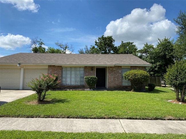 Foto del edificio - 7547 Winkle Wood Ln