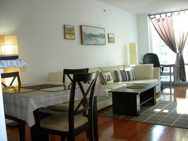 Foto del edificio - 20 Newport Pky