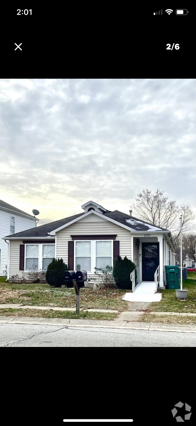 Building Photo - 2623 Chilton Dr