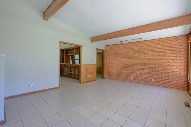 Foto del edificio - 12395 South Ln