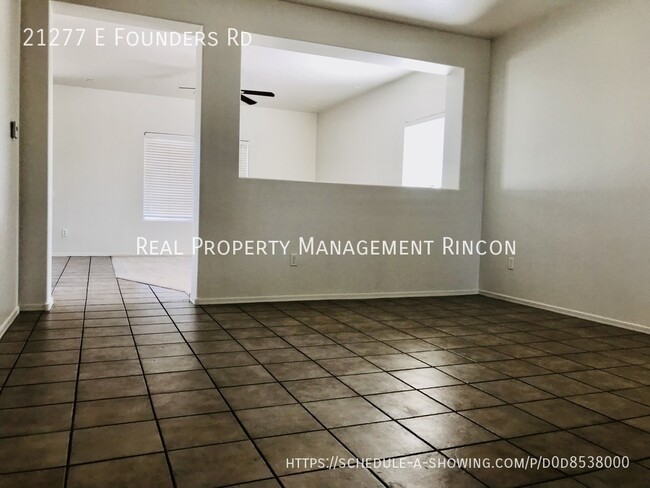 Foto del edificio - 21277 E Founders Rd