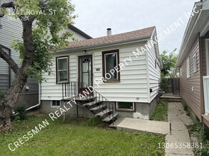 Building Photo - 1241 Royal St