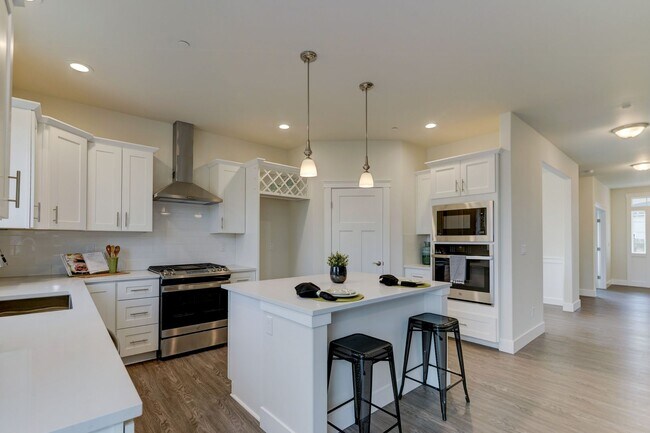Building Photo - Brand New 4-Bedroom Home Easy Commute to J...