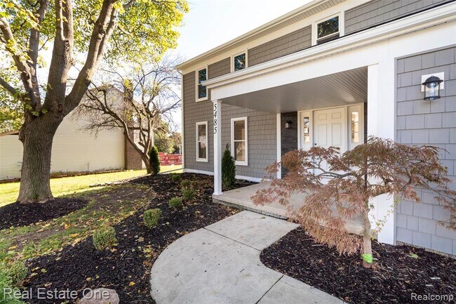 Foto del edificio - 5485 Hammersmith Dr