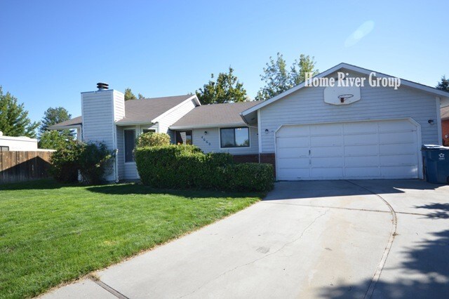 Foto principal - 4660 N Wisteria Pl