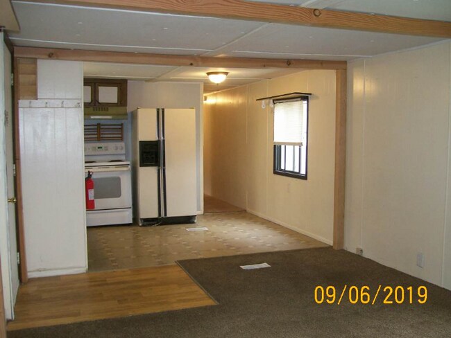 Building Photo - 3098 Springhill Rd