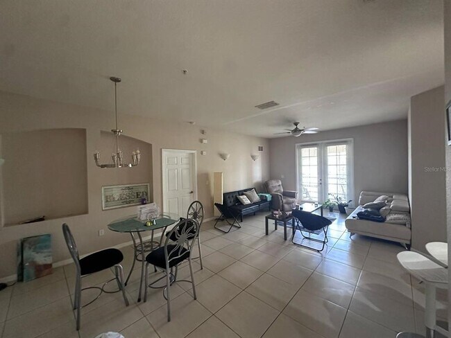 Foto del edificio - 3001 Laurel Run Ln
