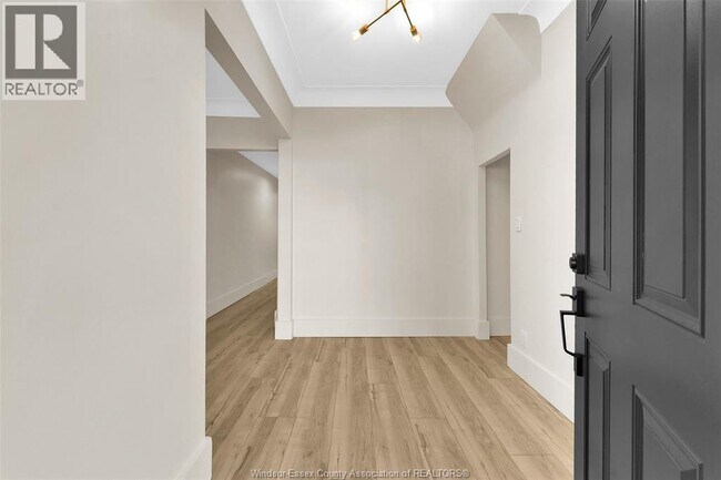 Building Photo - 785 HALL