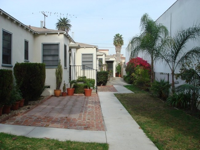  - 1511 Franklin St