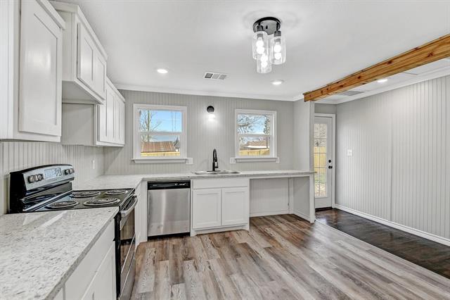 Foto del edificio - 513 E Washington St