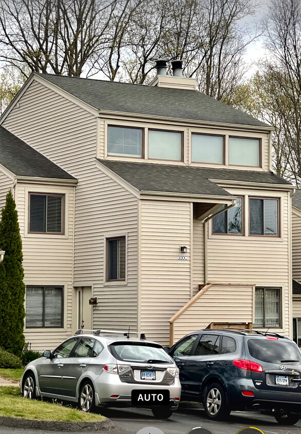 Primary Photo - 300 Brittany Farms Rd