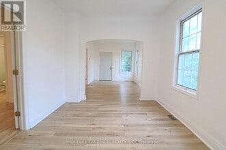 Building Photo - 5613 Desson Ave