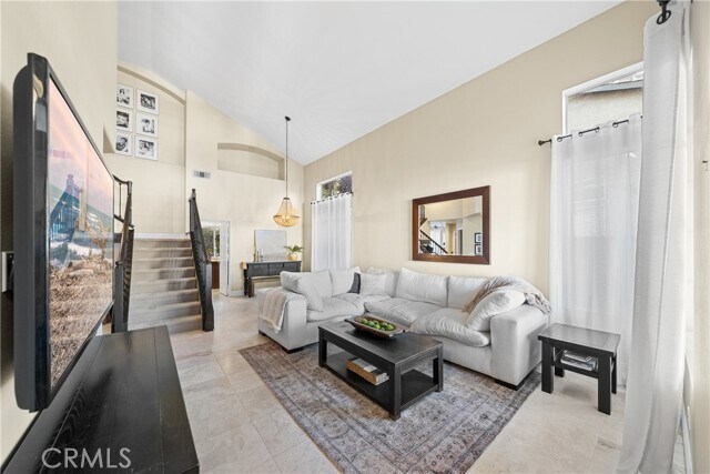 Foto del edificio - 24 Golden Rain