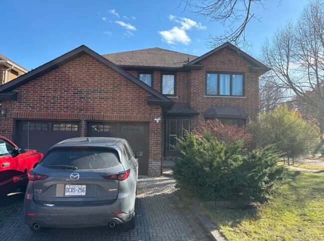 Building Photo - 207 Gwendolyn St