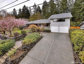Building Photo - 4208 Arbordale Ave W
