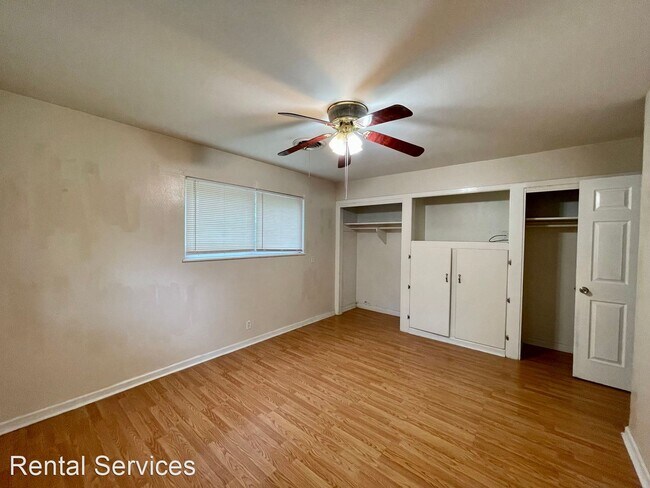 Building Photo - 3 br, 1 bath House - 2209 Monterrey Dr.