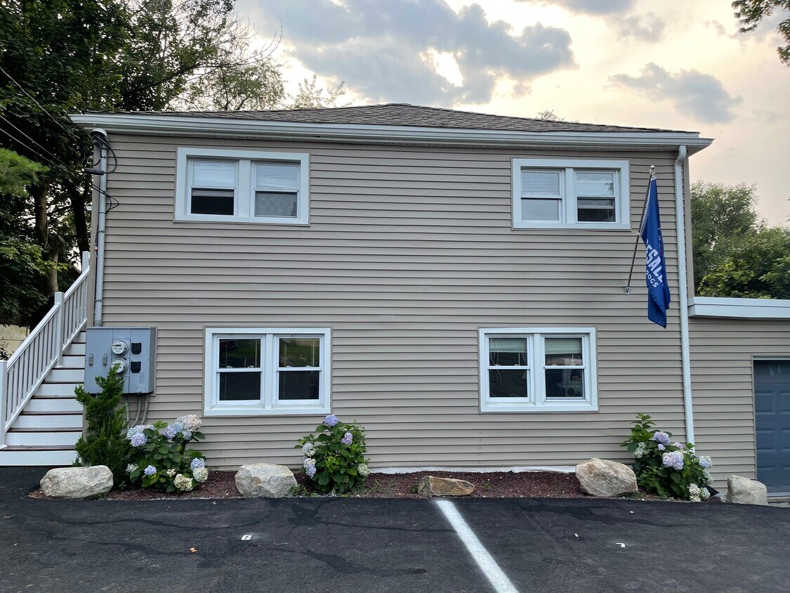 House for rent DeSales off campus housing - 5460 Camp Meeting Rd