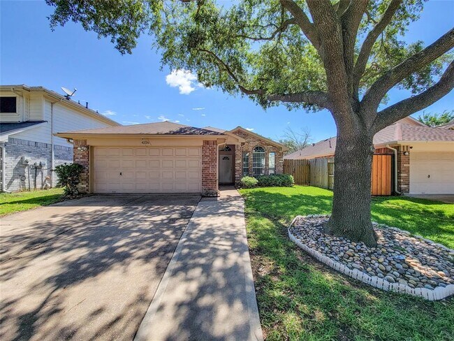 Foto del edificio - 4226 Daisy Meadow Dr