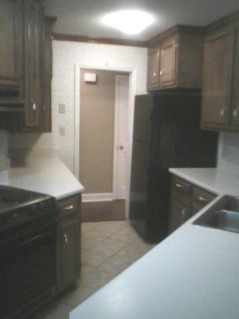 Foto del edificio - 130 Highland Ct