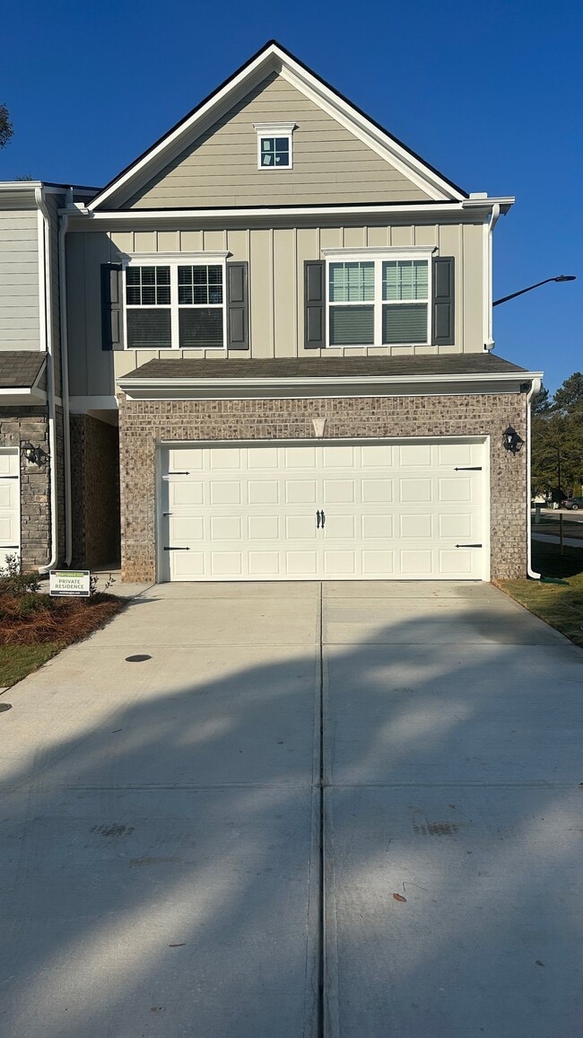Building Photo - 3840 Pressley Ln