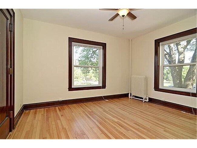 Building Photo - 1401 Willow St