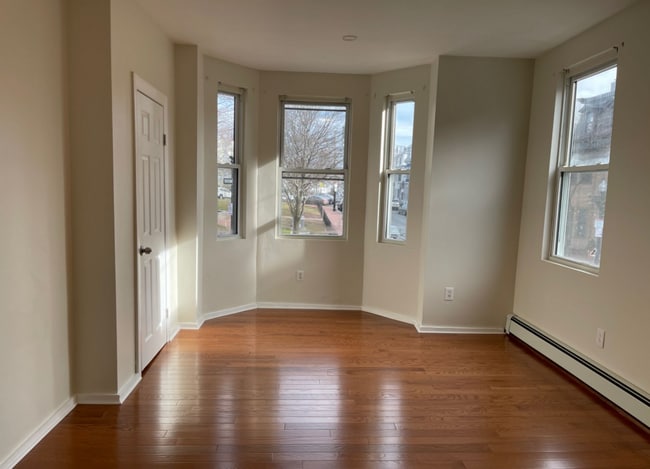 75 Put - 75 Put Apartment