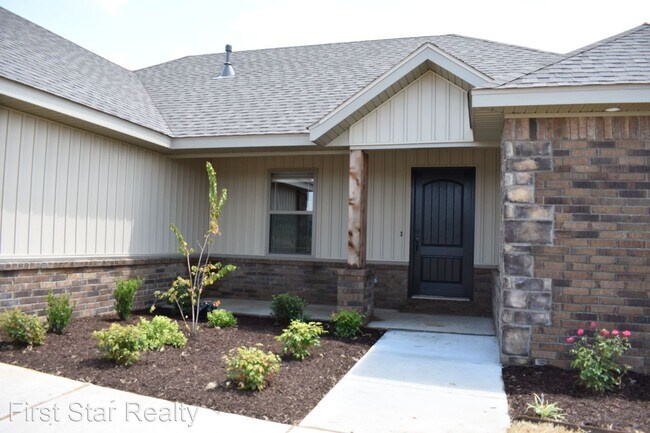 Building Photo - 3 br, 2 bath House - 781 Crawford Lane