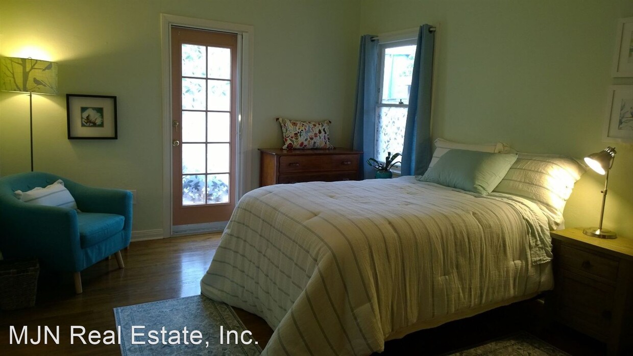 Primary Photo - 1 br, 1 bath House - 4564 East Talmadge Dr.
