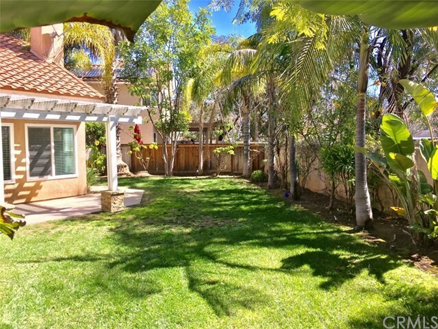 Building Photo - 45 Desert Thorn