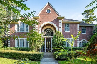 Building Photo - 11826 Primwood Dr