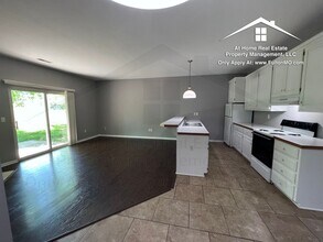 Building Photo - 997 Boulder Ct