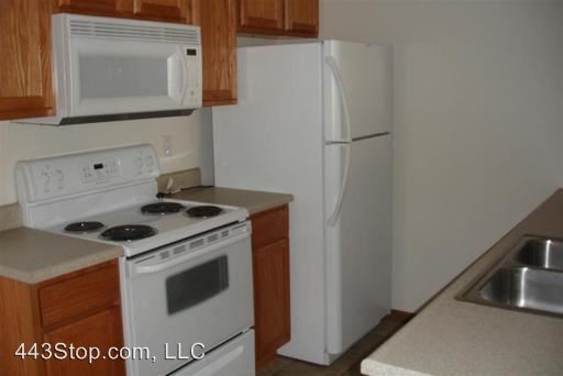 Building Photo - 5801 Canaveral Dr