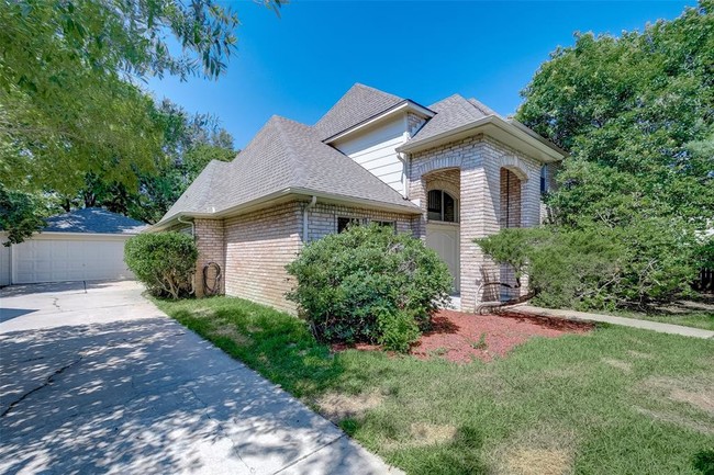 Building Photo - 11651 Trailmont Dr