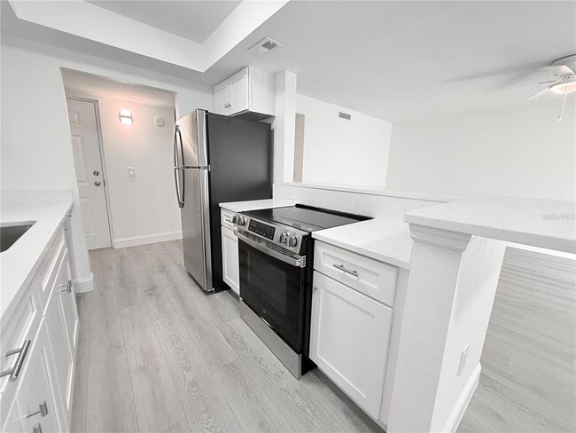 Foto del edificio - 776 116th Ave N